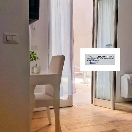 Residenza Solferino Apartment Корниглия Екстериор снимка